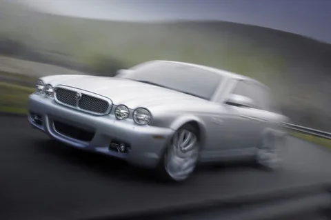 Jaguar XJ XJ8 3.5 LWB 2007 view 4