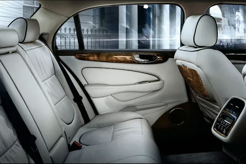 Jaguar XJ XJ8 3.5 LWB 2007 view 11