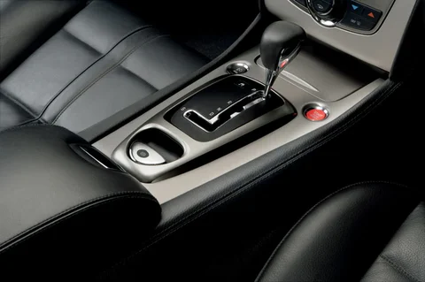 Jaguar XK XKR 2006 view 11
