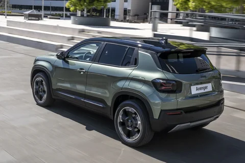 Jeep Avenger 1.2 4xe Upland 2026 suv view 8