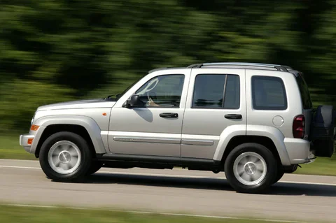 Jeep Cherokee 2.4i Sport 2005 view 12