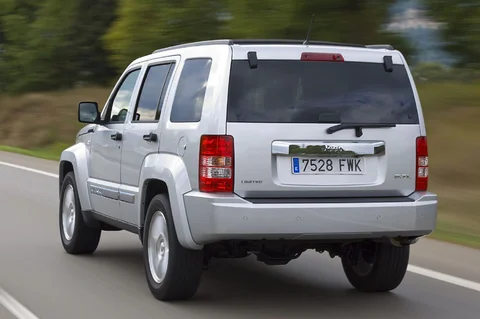Jeep Cherokee 3.7 V6 Limited 2008 view 7
