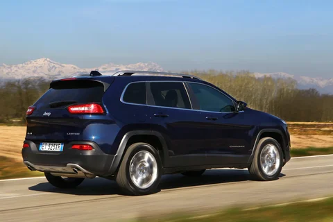 Jeep Cherokee 2.2 CRD AWD Limited 2015 view 3
