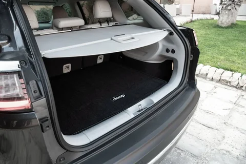 Jeep Cherokee 2.2 CRD 4x4 Limited 2019 view 2