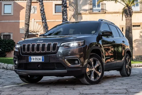 Jeep Cherokee 2.2 CRD 4x4 Limited 2019 view 10