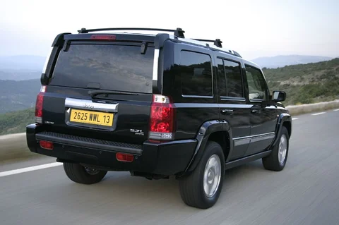Jeep Commander 3.0 CRD Sport 2006 view 5