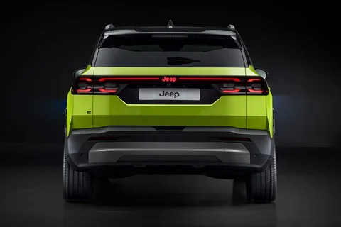 Jeep Compass Full Electric Summit 2025 view 5