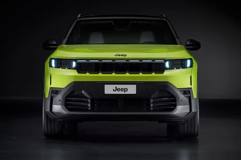 Jeep Compass Full Electric Summit 2025 view 6