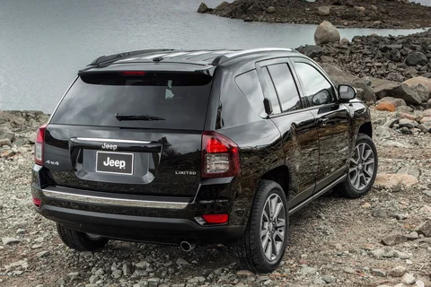 Jeep Compass 2.2 CRD Limited 4WD 2013 view 4