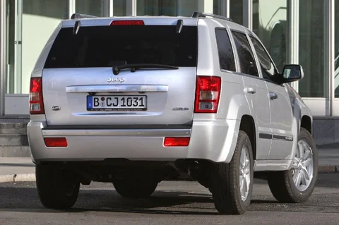 Jeep Grand Cherokee 3.0 CRD Laredo 2008 view 4