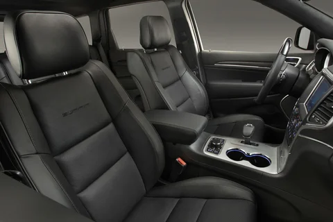 Jeep Grand Cherokee 3.6 V6 Summit 2018 view 4