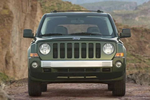 Jeep Patriot 2.4 Limited 2007 view 2