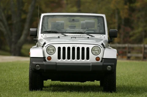 Jeep Wrangler 2.8 CRD Mountain 2012 view 10