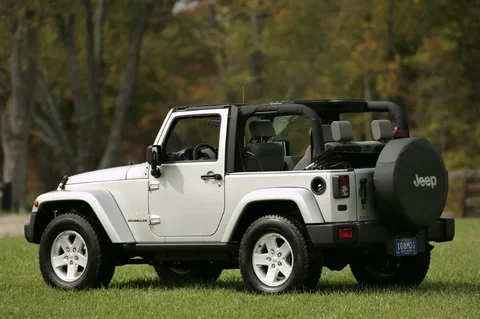 Jeep Wrangler 2.8 CRD Mountain 2012 view 12