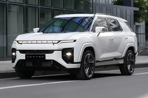 KGM Actyon Hybrid 1.5 T-GDI Titanium 2026 view 9