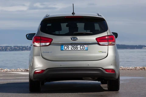 Kia Carens 1.6 GDI Plus Pack 2014 view 2
