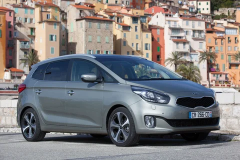 Kia Carens 1.6 GDI Plus Pack 2014 view 3