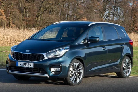Kia Carens 1.6 GDI DynamicLine 2016 view 12