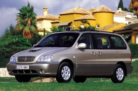 Kia Carnival 2.9 HPDI LX 2002 view 3