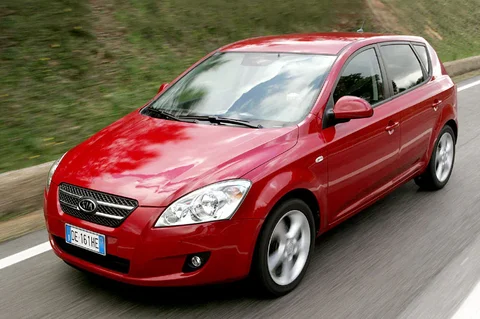 Kia Ceed 2.0 CRDi X-clusive 2007 view 10