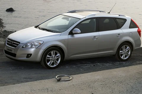 Kia Ceed Sporty Wagon 2.0 CRDi X-clusive 2007 view 4