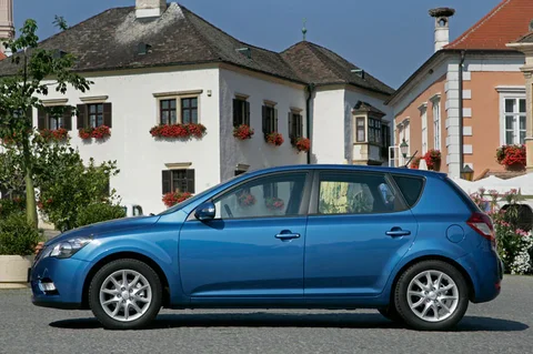 Kia Ceed 1.4 CVVT Se7en 2009 view 8