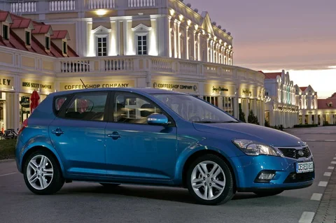 Kia Ceed 1.4 CVVT Se7en 2009 view 9