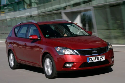 Kia Ceed Sporty Wagon 1.4 CVVT Navigator Plus Pack 2011 view 6