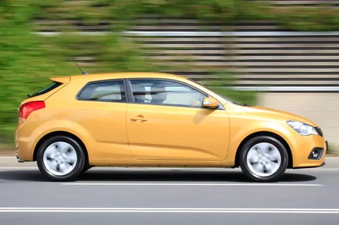 Kia Ceed Pro_Ceed 1.6 CVVT Brooklyn 2011 view 12