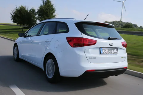 Kia Ceed SW 1.6 CRDi 2012 view 11