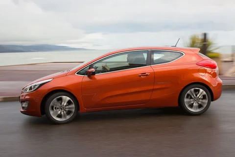 Kia Ceed Pro_Ceed 1.6 CRDi 2013 view 7
