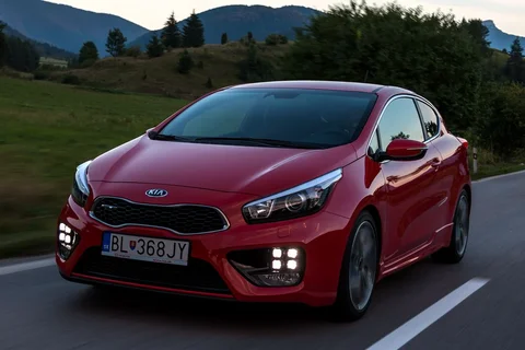 Kia Ceed Pro_Ceed 1.6 T-GDI GT 2015 view 8