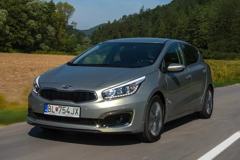 Kia Ceed 1.6 CRDi DynamicLine 2015 view 7
