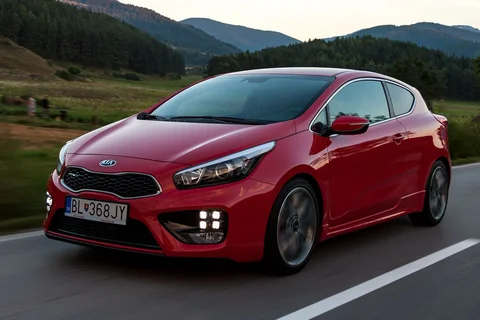 Kia Ceed Pro_Ceed 1.6 T-GDI GT 2015 view 10