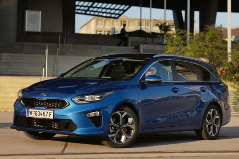 Kia Ceed Sportswagon 1.6 CRDi DynamicPlusLine 2018 view 7