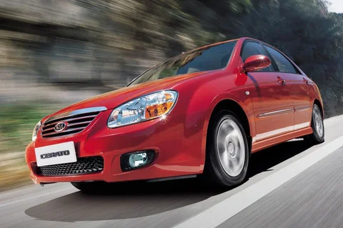 Kia Cerato 2007 front view