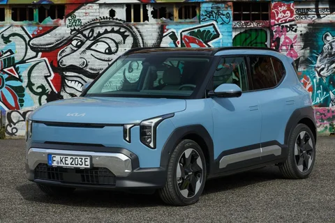 Kia EV2 61kWh Air 2026 view 6