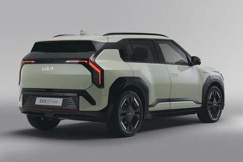 Kia EV3 81.4kWh Plus Advanced 2024 view 2