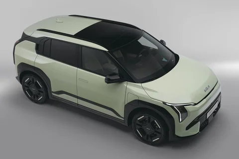 Kia EV3 81.4kWh Plus Advanced 2024 view 3