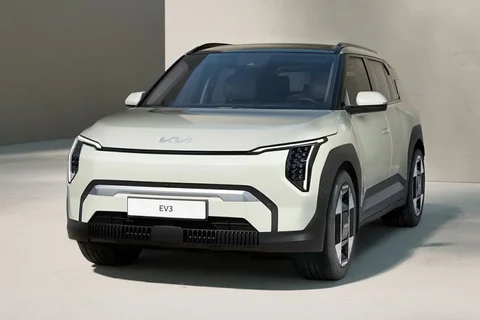 Kia EV3 81.4kWh Plus Advanced 2024 view 10