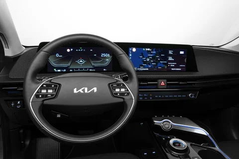 Kia EV6 58kWh Light Edition 2023 view 8