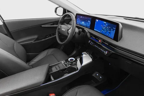 Kia EV6 58kWh Light Edition 2023 view 9