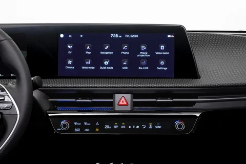 Kia EV6 58kWh Light Edition 2023 view 12
