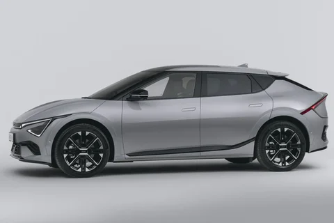 Kia EV6 84kWh Plus Advanced 2024 view 4