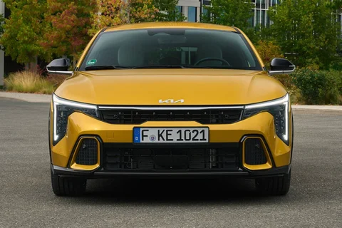 Kia K4 1.0 T-GDi MHEV GT-PlusLine 2026 view 7