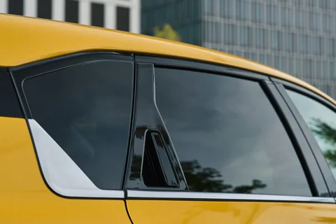 Kia K4 1.0 T-GDi MHEV GT-PlusLine 2026 view 8