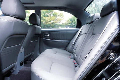 Kia Magentis 2.0 Optima 2004 view 9