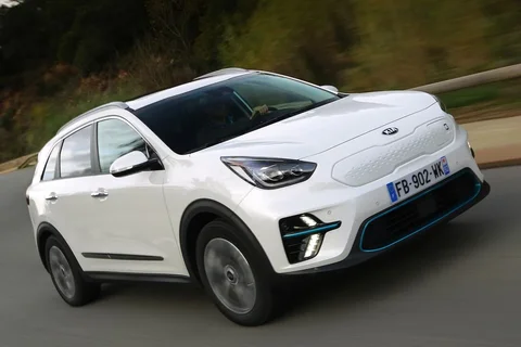 Kia Niro e-Niro 64kWh DynamicPlusLine 2021 view 3