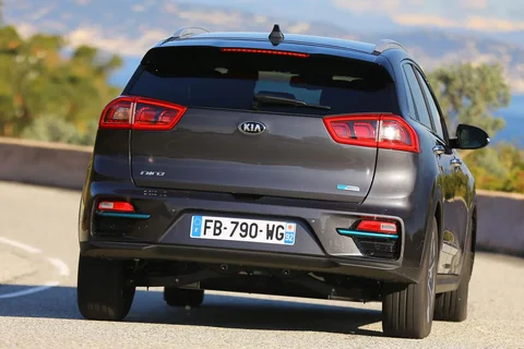Kia Niro e-Niro 64kWh DynamicPlusLine 2021 view 7