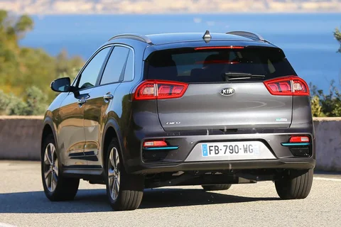 Kia Niro e-Niro 64kWh DynamicPlusLine 2021 view 11